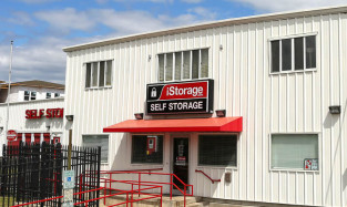 iStorage Burlington Mitchell Self Storage Exterior Main Office
