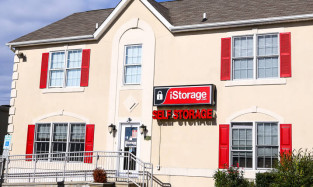 iStorage Washington Township Self Storage Facility
